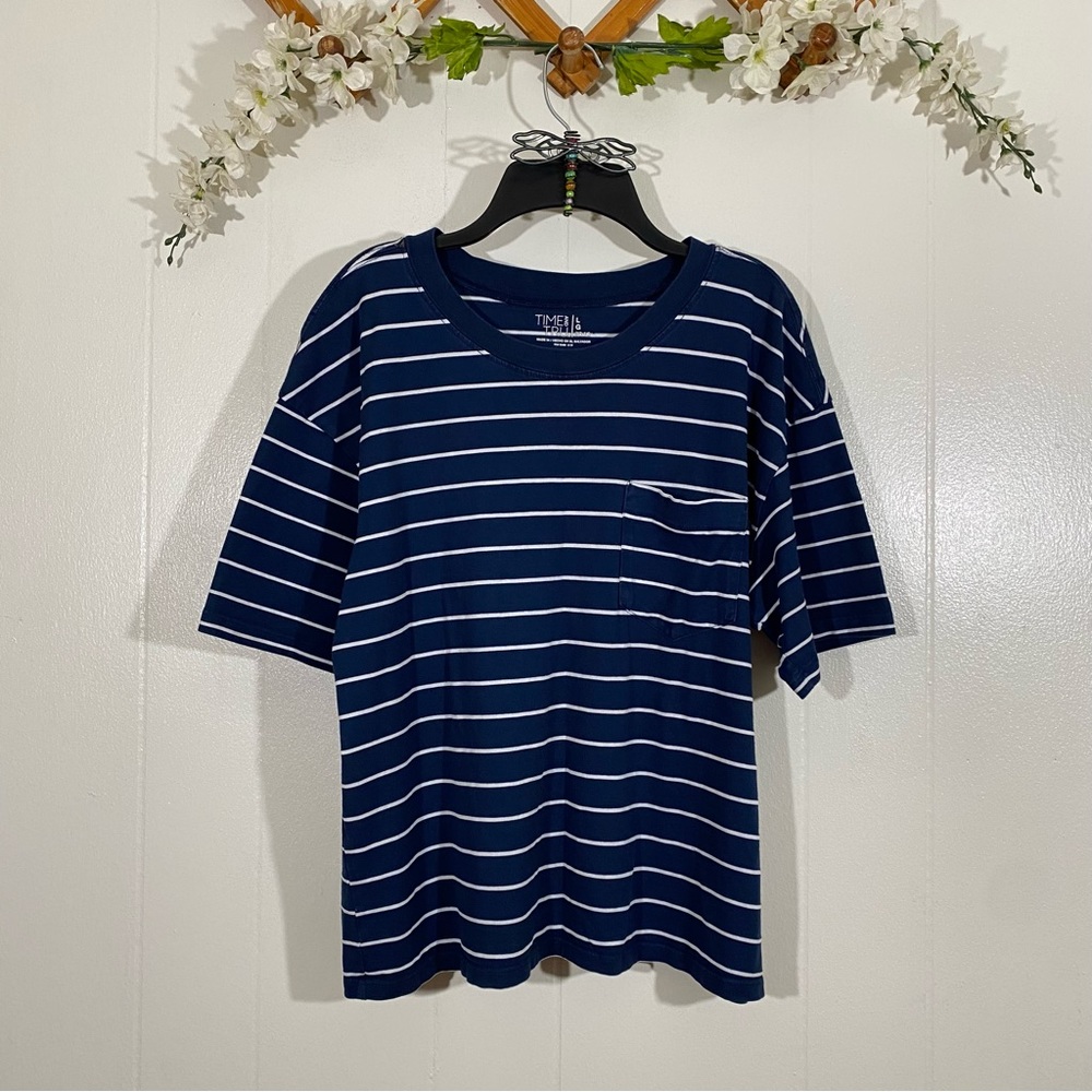 Time & Tru sz:L (12/14) Navy Blue & White Striped Short Sleeve Tee Pocket Front
